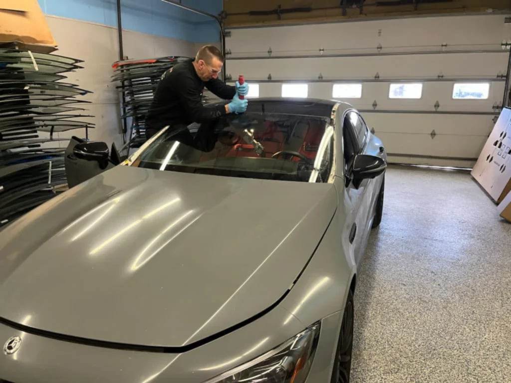 Mobile Windshield Repair in Bay Shore NY