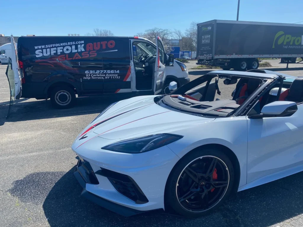 Commercial And Specialty Vehicle Glass Repair in Central Islip NY