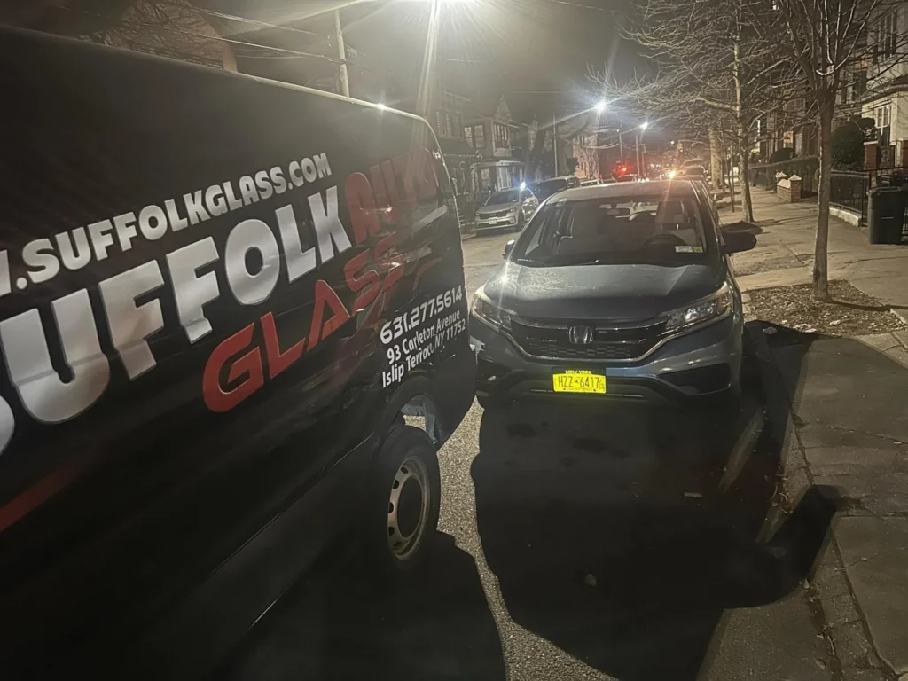 Emergency Auto Glass Repair Services in East Islip NY