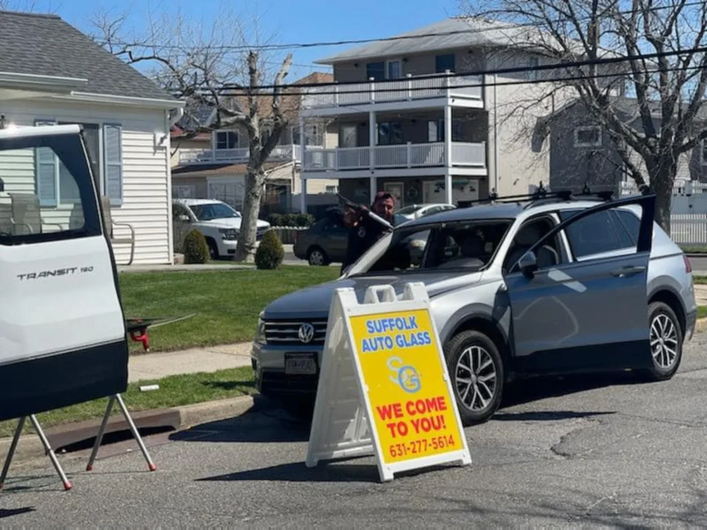 Side Vent And Quarter Window Glass Repair in Bay Shore NY